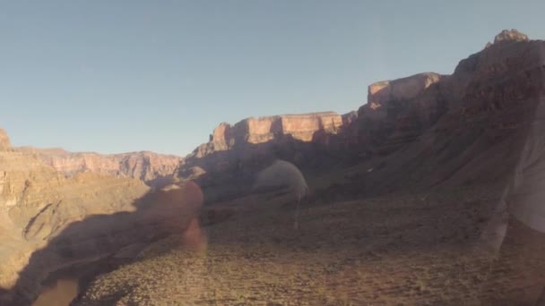 Flygfoto flyger över Grand Canyon — Stockvideo