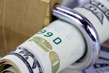 Finansal güvenlik yirmi dolar faturaları kilit ile