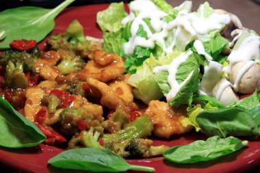 Sığır eti, tavuk ve sebze Fry stir