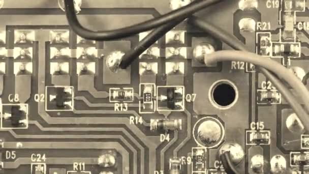 Placa de circuito verde - Componentes microeletrônicos — Vídeo de Stock