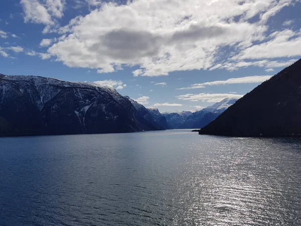 Fiordo Ardalsfjord Noruega — Foto de Stock