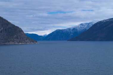 Norveç 'teki Sognefjord.