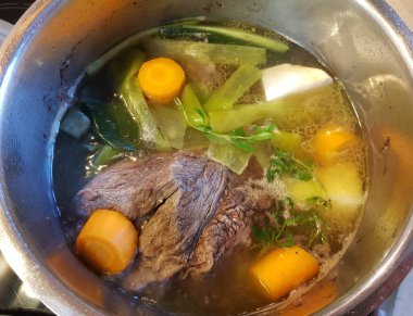 Fasulyeli sıcak ve baharatlı çorba.