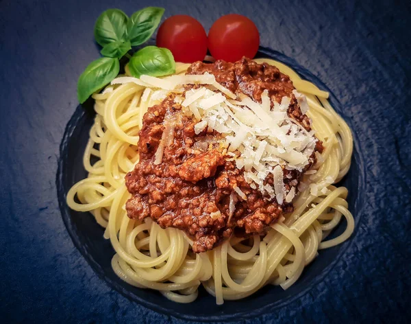 Espaguetis Boloñés Con Salsa Tomate —  Fotos de Stock