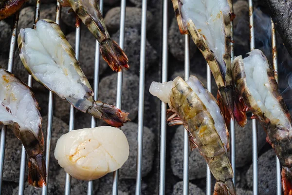 King Prawns Scallops Grilling — Stock Photo, Image