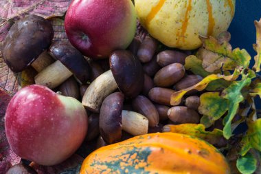 Geleneksel sonbahar dekorasyonu