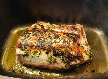 Kızarmış Fransız ızgarası. Izgara için Iberico carree.