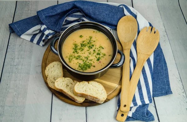 Pikantny Kolorowy Rosół Makaron Zupa — Zdjęcie stockowe