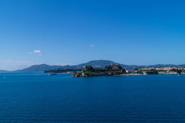 Altstadt Und Festung Von Korfu Aus Der Perspektive Eines Kreuzfahrtschiffes — Stockfoto