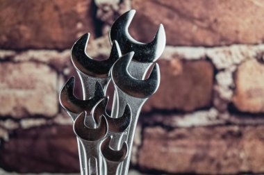 Farklı boyutlarda anahtarlar.