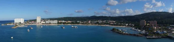 Aus Sicht Des Kreuzfahrtterminals Ocho Rios Jamaika — Stockfoto