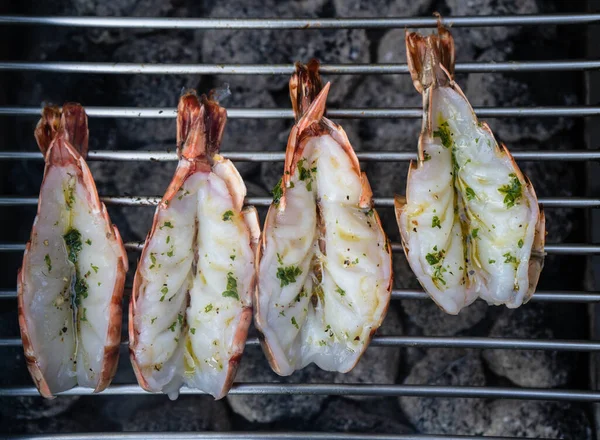 Black Tiger King Prawns Grilling — Stock Photo, Image