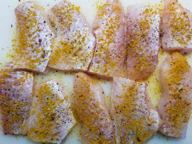 Lezzetli kırmızı balık filetosu.