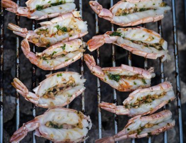 mediterranean marinated seafood for grilling