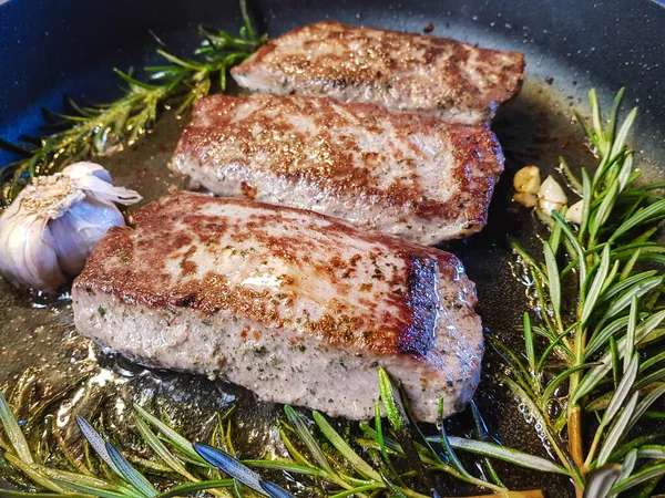 Rosemary Lamb Steaks Garlic — Stock Photo, Image