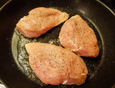 Peynirli Ekmek Sırtçantalı Tavuk göğsü