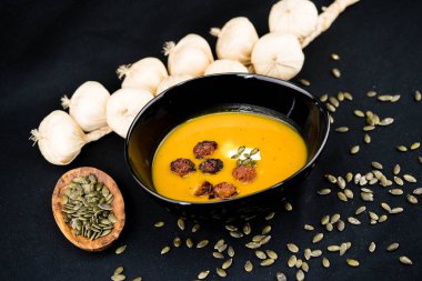 Portakal suyu çorbası Hokkaido kabağı cucurbita maxima