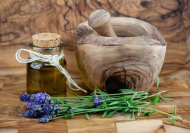 Taze lavanta Lavandula ile alternatif tıp