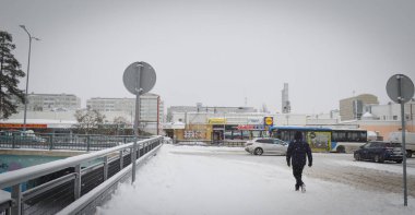 Kontula alışveriş merkezi, market