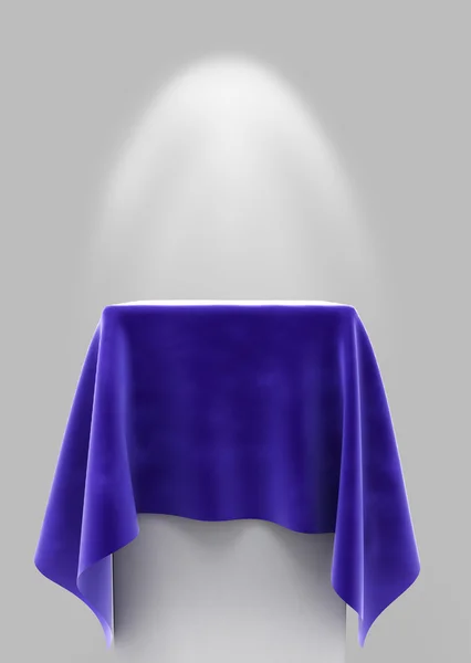 Niebieski welurem tkaniny na piedestale kwadrat na szarym tle z — Zdjęcie stockowe