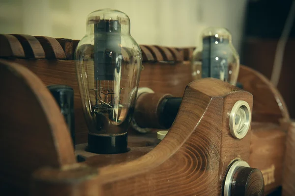 Natural wood tube amplifier — Stock Photo, Image