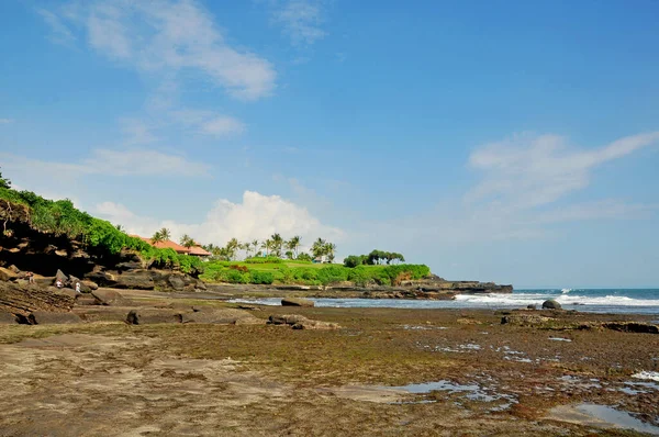 Belo Templo Tanah Lote Cercar Tabanan Regência Bali Indonésia — Fotografia de Stock