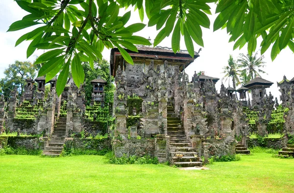 巴厘岛印度尼西亚Buleleng县Sangsit村独特而古老的水稻女神Beji寺 — 图库照片