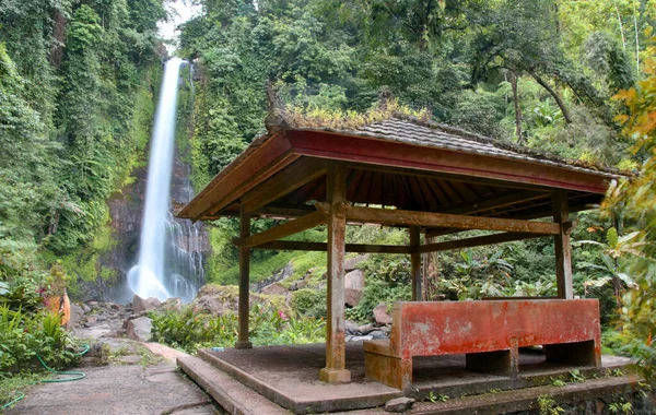 Depósito Gitgit Buleleng Regência Bali Indonésia Com Água Branca Lisa — Fotografia de Stock