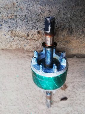 Motor Uzantısı onarılıyor ve yere yerleştiriliyor