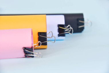 Renkli arkaplan kağıdı renk arkaplanında izole