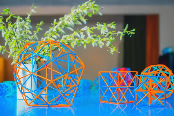Hacimsel renkli modeller geometrik katı