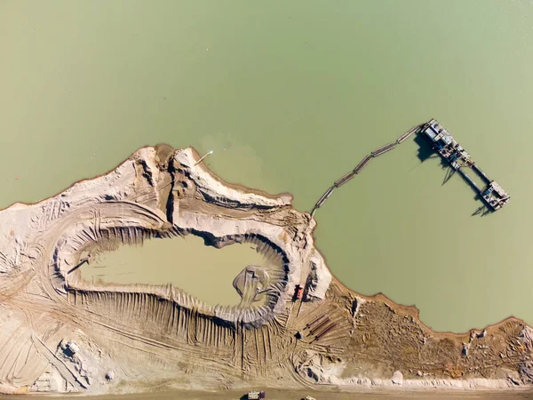 Taş ocağındaki kum çıkarma suyu ile birlikte pompalanmış.