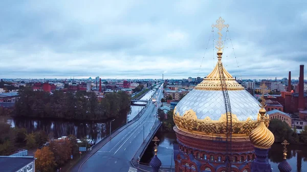 Epifani Tapınağı - St. Petersburg Ortodoks Kilisesi