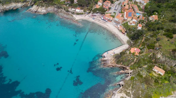 Elba Adası 'ndaki Sant' Andrea plajları.