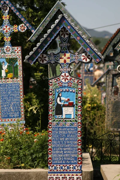 Groby Merry Cemetery Cimitirul Vesel Sapanta Rumunia — Zdjęcie stockowe