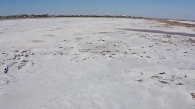 İHA 'dan Baskunchak tuz gölü Aerial View. 2K görüntü.