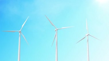 Sorunsuz 3d animasyon Rüzgar türbinleri gökyüzü bacground üzerinde döngü.