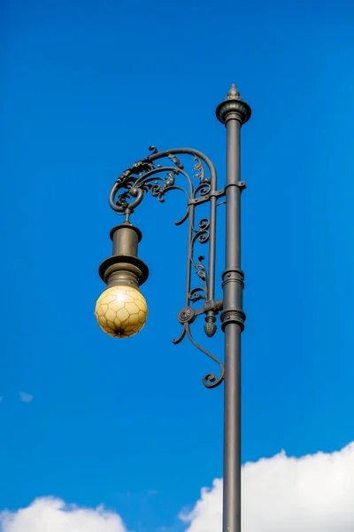 Luxurious Antique Street Lamp Made Black Metal Refined Style Forging — Stock Photo, Image