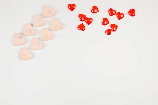 День Святого Валентина Композиция Сердец Белом Фоне Вид Сверху Пространство — стоковое фото