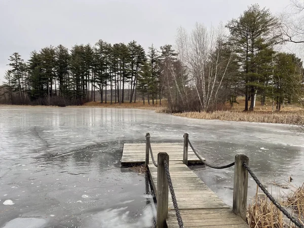 Walpole New Hampshire Usa 2021 Winter Scene Freezing Lake Landing — Stock Photo, Image