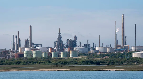 Фолі Гемпшир Англія Велика Британія 2021 Fawley Refinery Viewed Southampton — стокове фото