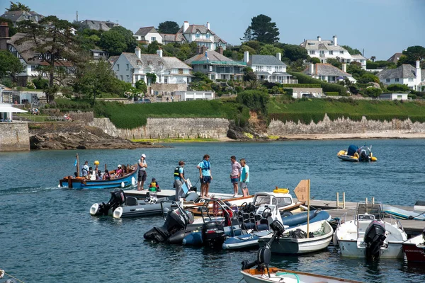 Mawes Cornwall Ngiltere Mawes Cornwall Daki Limanda Tatilciler Tekne Etkinlikleri — Stok fotoğraf