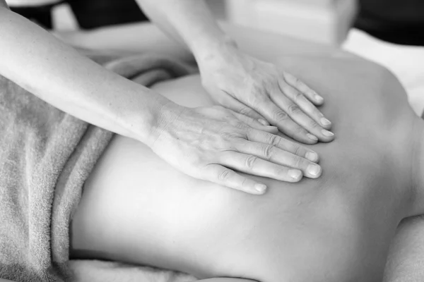 Massage-Therapie — Stockfoto