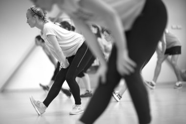 Grup fitness dersleri