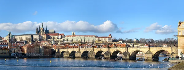 Panorama van Praag, Karelsbrug — Stockfoto