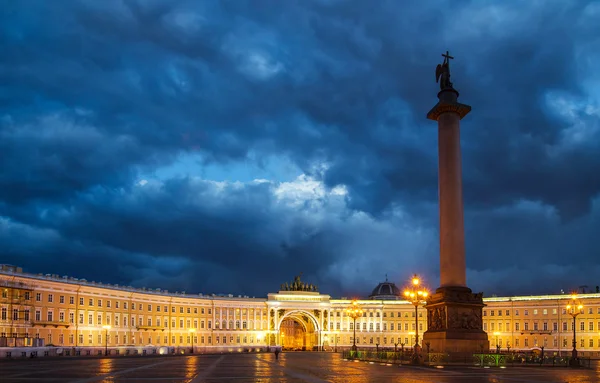 st. Petersburg Palace square