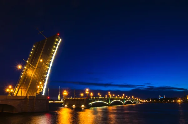 Zugbrücke — Stockfoto