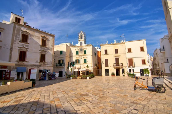 Typiska Apuliska Byggnader Piazza Vittorio Emanuele Torget Vittorio Emanuele Polignano — Stockfoto