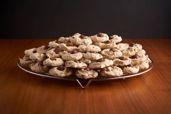 Montón Galletas Una Cocina Moderna Que Solo Enfría Fuera Ove — Foto de Stock