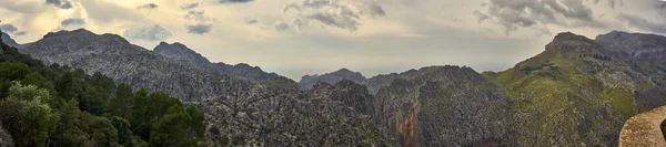 Vista Panorâmica Sierra Tramontana Maiorca Espanha Dia Nublado — Fotografia de Stock